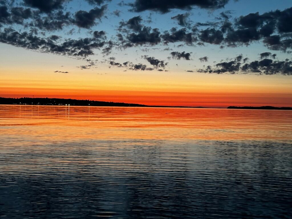 545A6BA4-6D9E-4AE6-86D3-EFDE3129E6BC